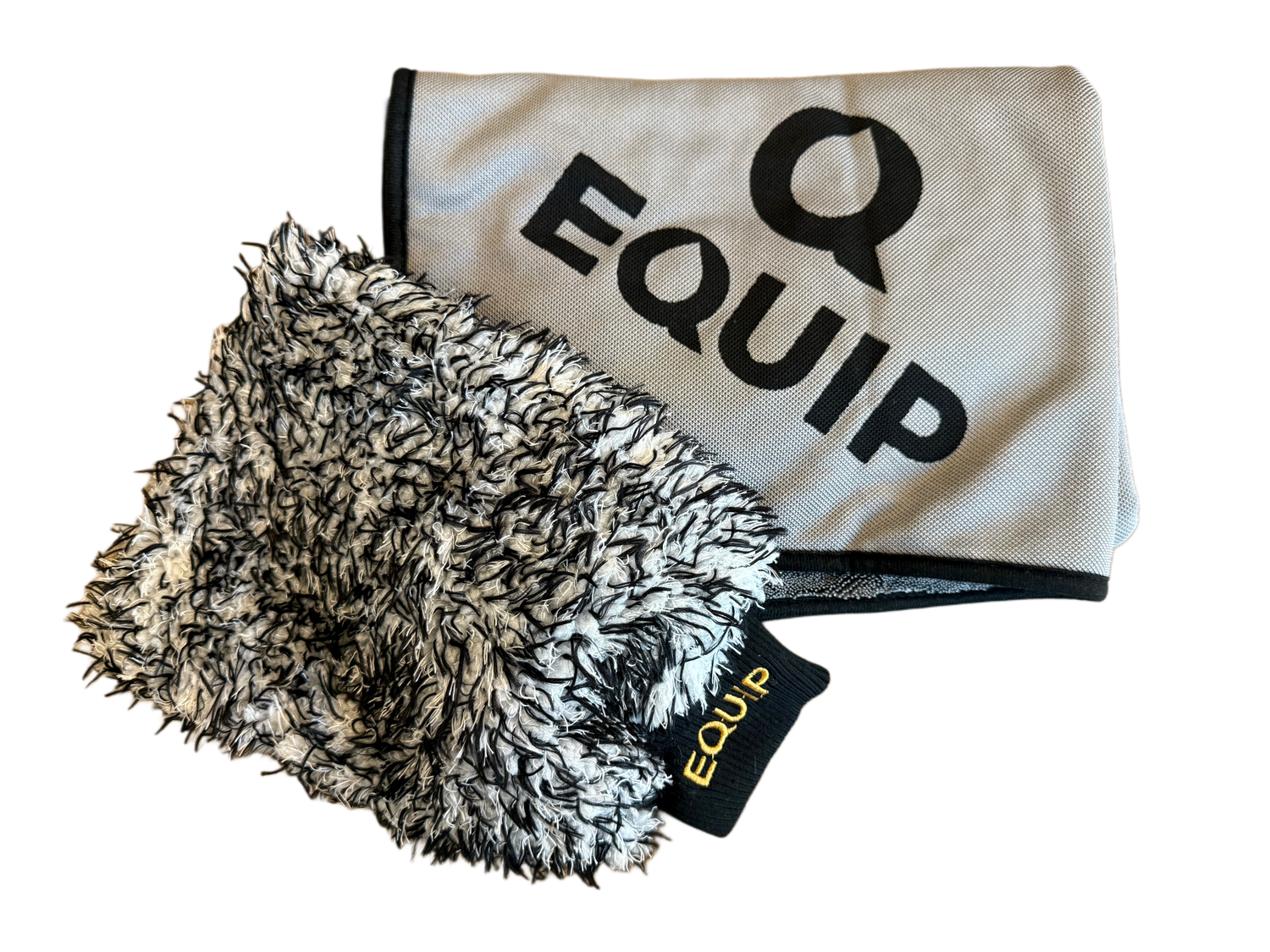 WASH MITT AND DRYING TOWEL 